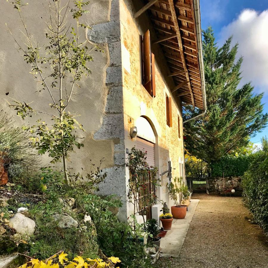 Ferienwohnung Le Pipapo Saint-Martin-de-Bavel Exterior foto